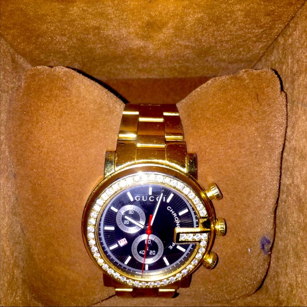 2.0 diamonds 💎 real gucci watch it is gold pave with nano coating just serviced